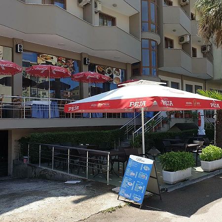 Hotel Palma Durrës Exteriör bild